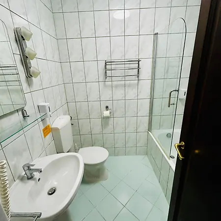 Erzsebet Отель