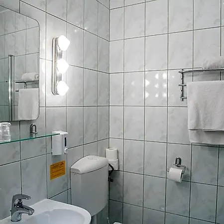 Erzsebet 3*