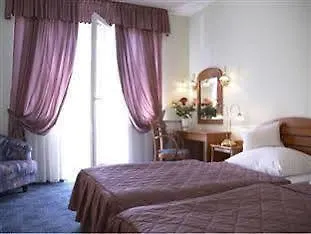 فندق Erzsebet