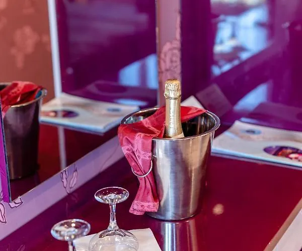 酒店 艾兹赛贝特酒店 3*