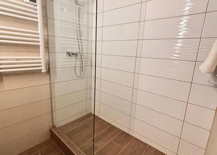 艾兹赛贝特酒店 酒店 3*